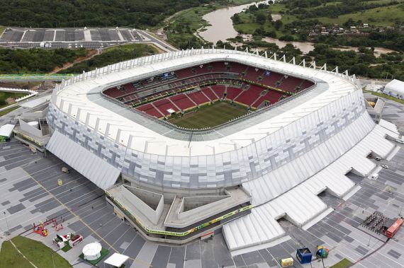 800px-Itaipava_Arena_Pernambuco_-_Recife,_Pernambuco,_Brasil